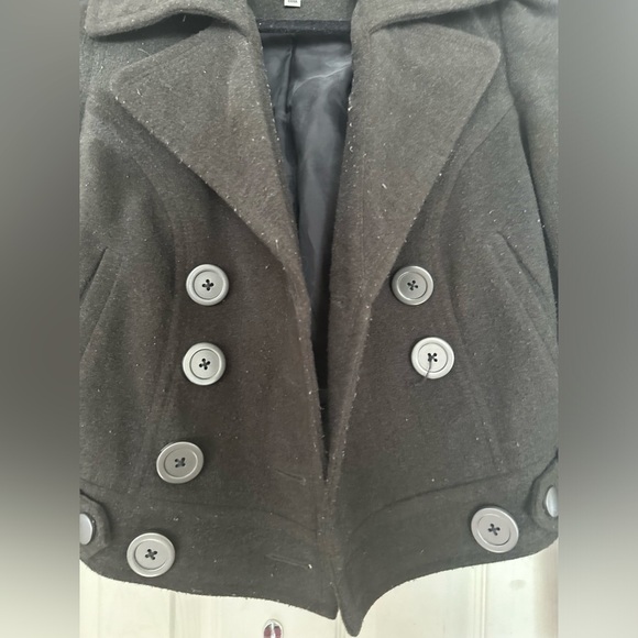 Cropped Jacket - Picture 2 of 5